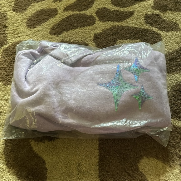 Queen of sparkles | lavender | shorts | - Picture 6 of 6